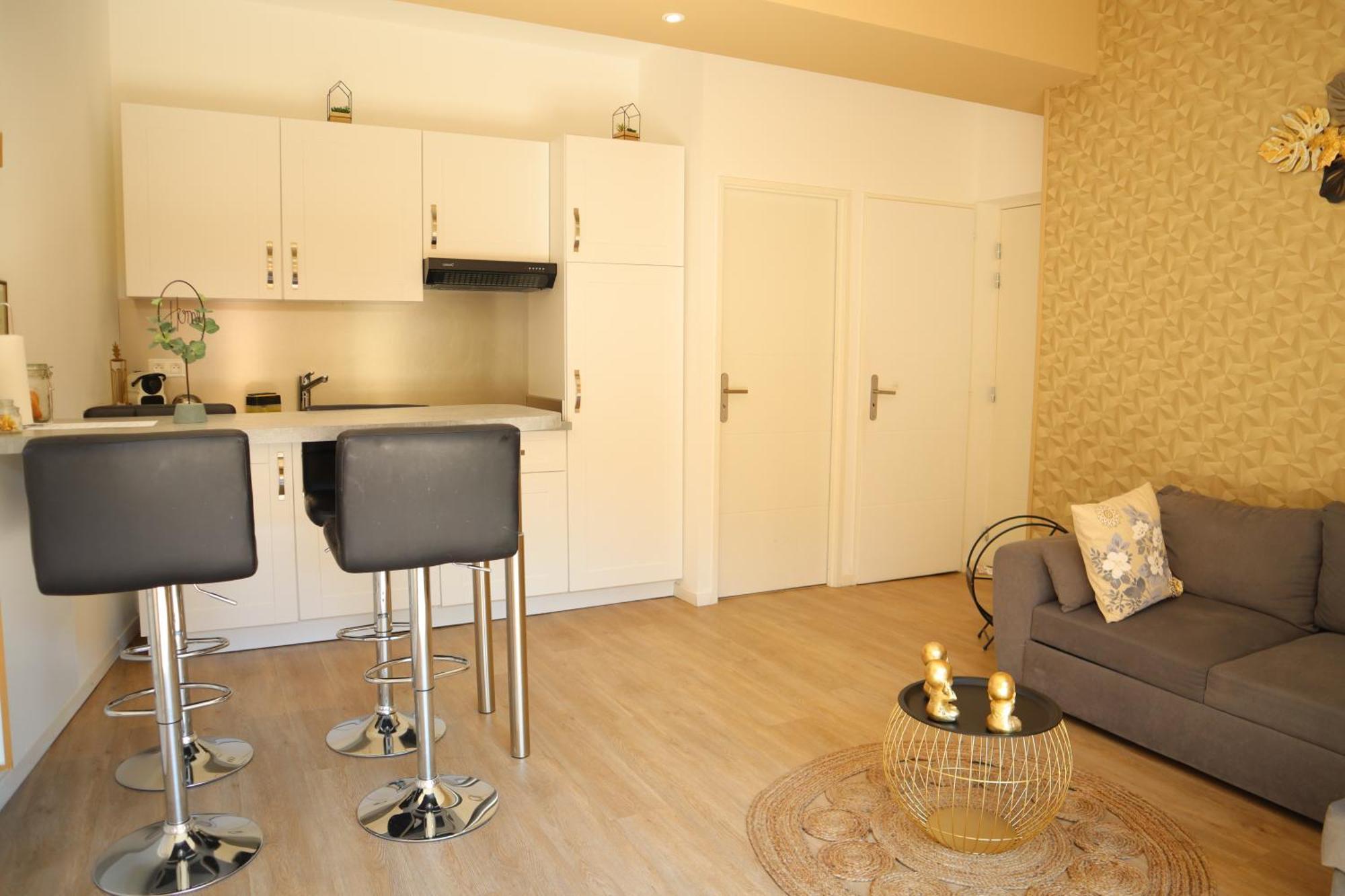 Appartement - Parking Prive Gratuit, Proche Centre-Ville Et Gare De Saint-Omer Saint-Omer (Pas-de-Calais) Kültér fotó